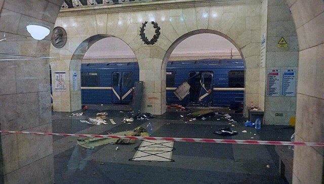 В больнице скончался один из пострадавших при взрыве в метро Петербурга  