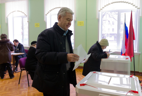 Мэр Москвы проголосовал на выборах в Госдуму