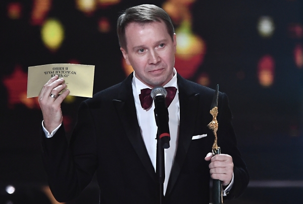 Миронов получил приз фестиваля «Утро Родины» за роль в кинофильме «Идиот» Миронов получил приз фестиваля «Утро Родины» за роль в кинофильме «Идиот»