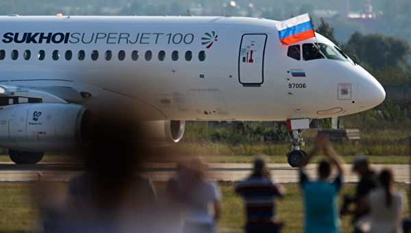Ирландская авиакомпания отказалась от SSJ-100