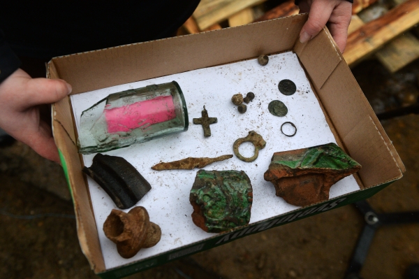 Собянин рассказал о найденных в центре Москвы 10 тысячах артефактов