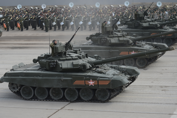 Улицы в центре Москвы будут перекрывать 27 3 и 7 мая