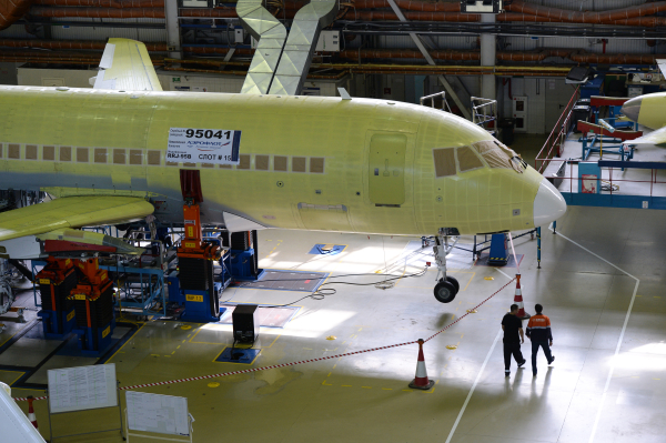 :     Boeing  Airbus  Superjet 100