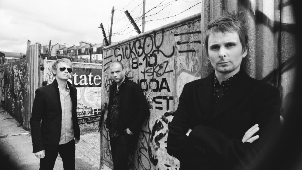 Muse-koncertnoe-video.jpg Muse-koncertnoe-video.jpg
