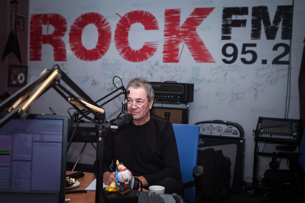 Иэн Гиллан Иэн Гиллан